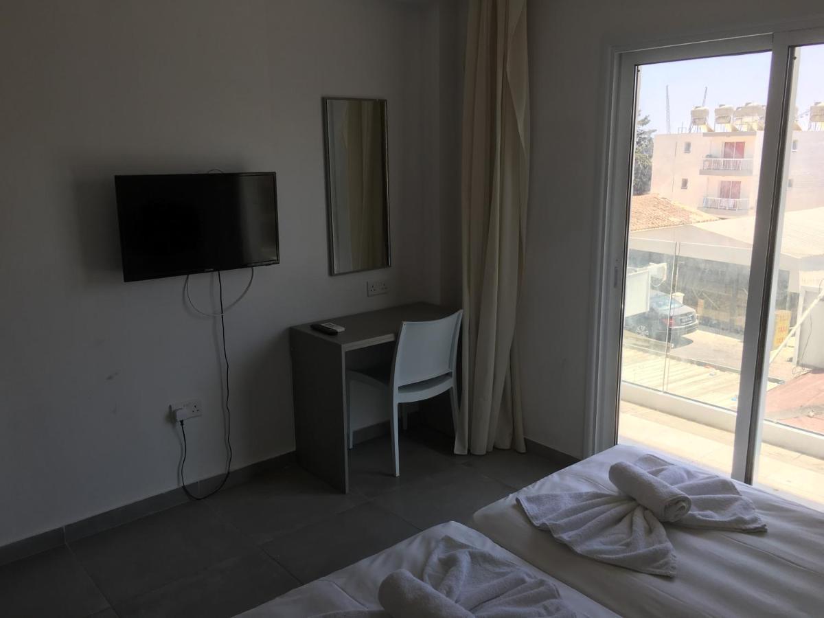 Flora Maria Hotel Ayia Napa Ngoại thất bức ảnh
